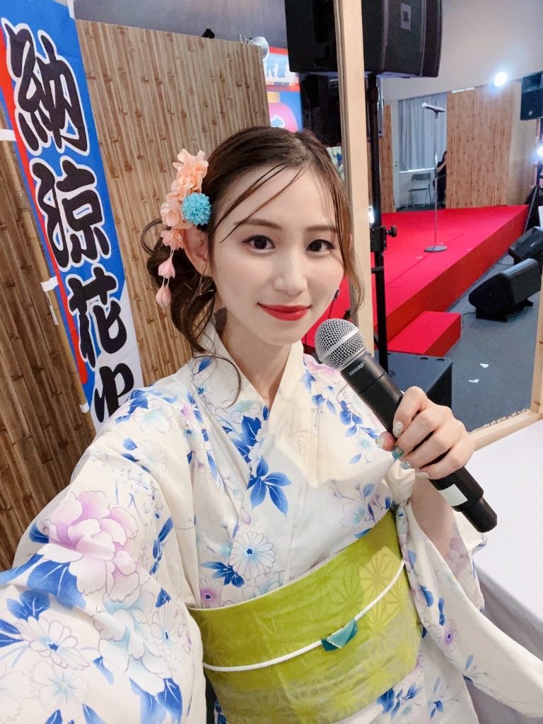 MC - 浴衣